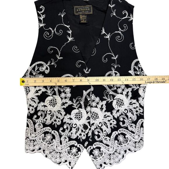 Vintage Express‎ Embroidered Black Vest Size S Americana Western Indie Folk - Picture 9 of 10